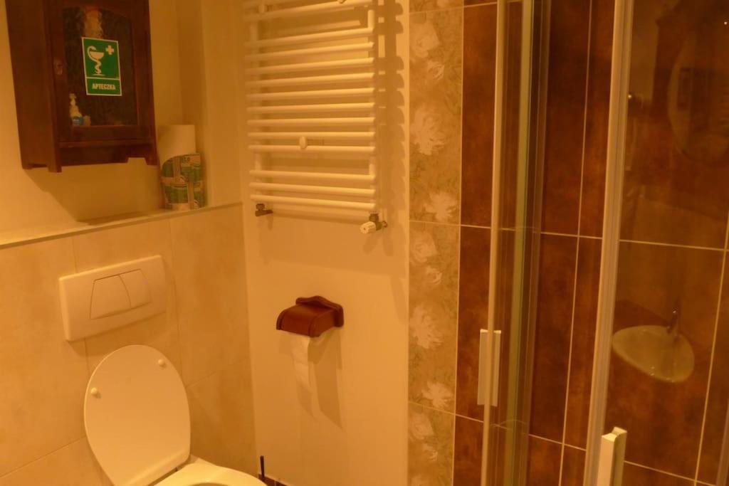 Spacious Apartment In Green District. 브로츠와프 외부 사진
